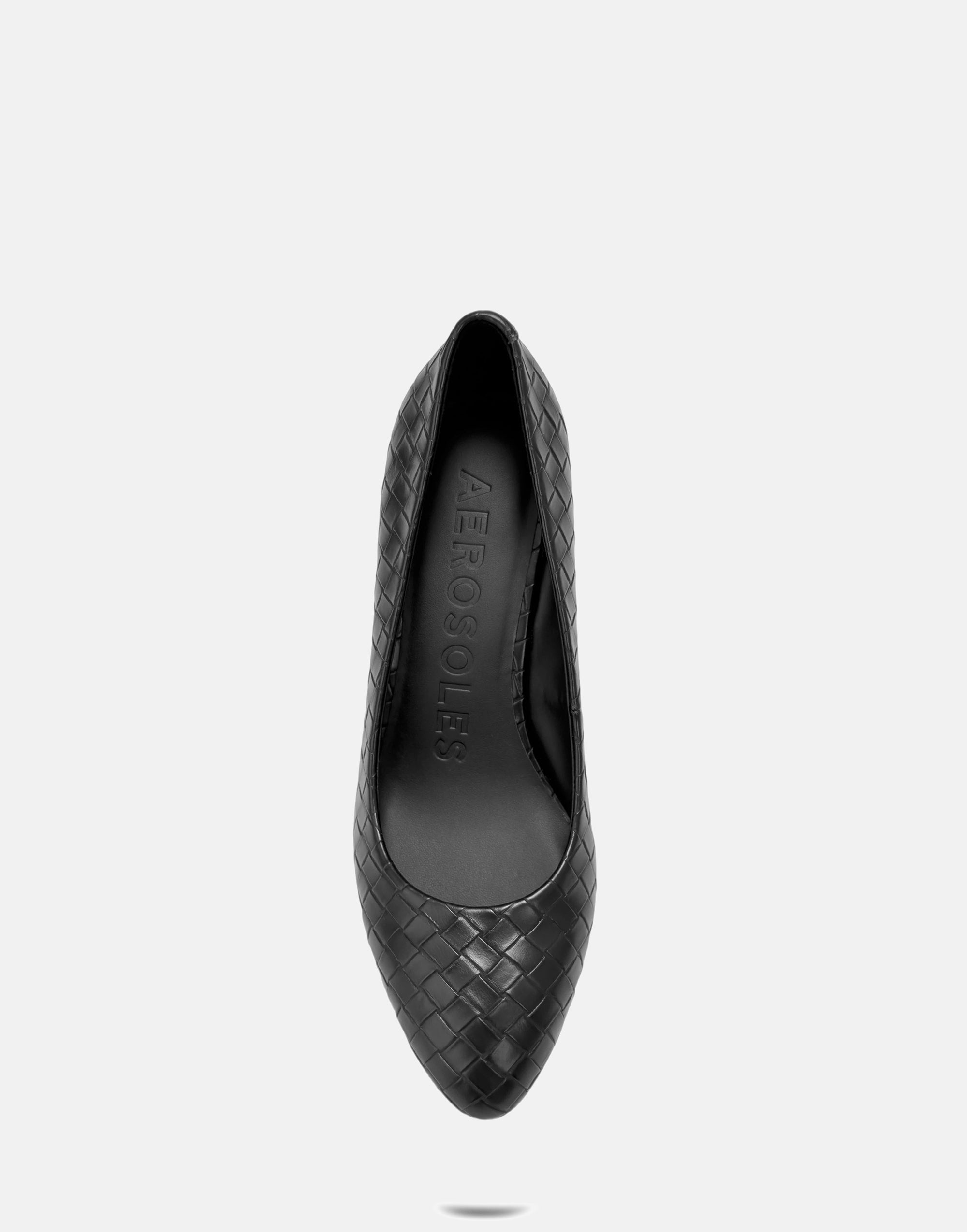 Betsy - Image 3